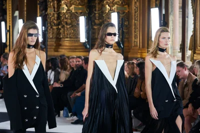 Look 14